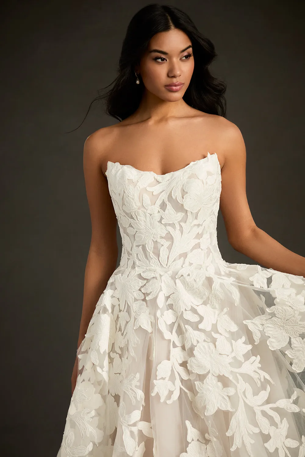 Madison James MJ1294 Campbell brudekjole Ivory stropløs
