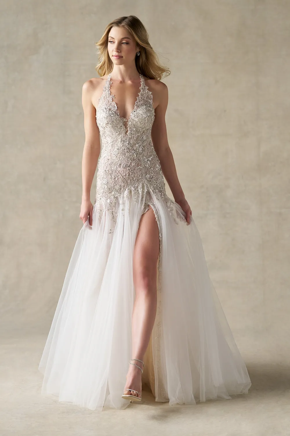 Allure Bridals A1489 brudekjole ivory/nude med cape
