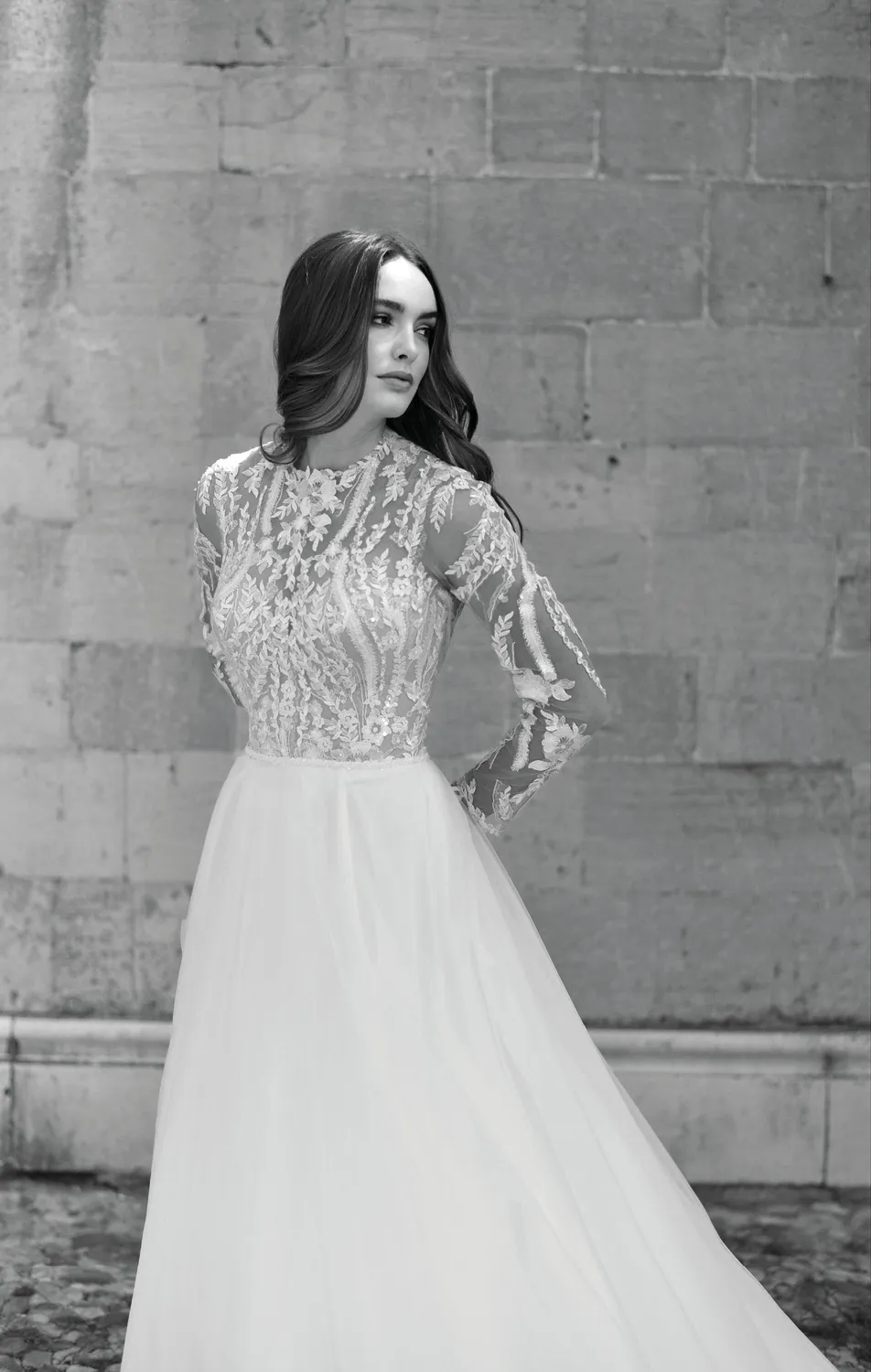 Bella by Eglantine BEL22512 brudekjole standardmodel