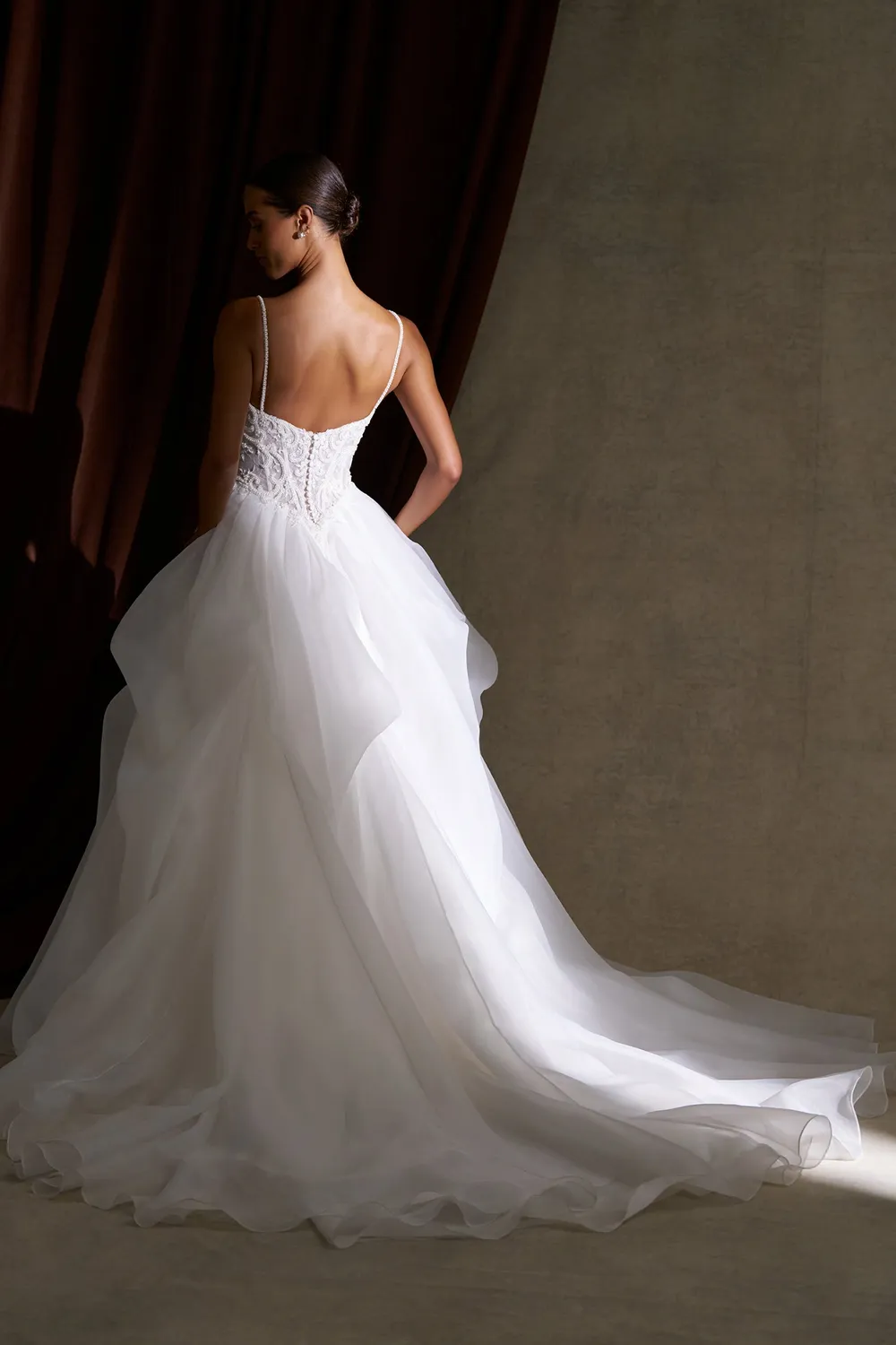 Allure Couture C848 brudekjole Ivory/Champagne organza
