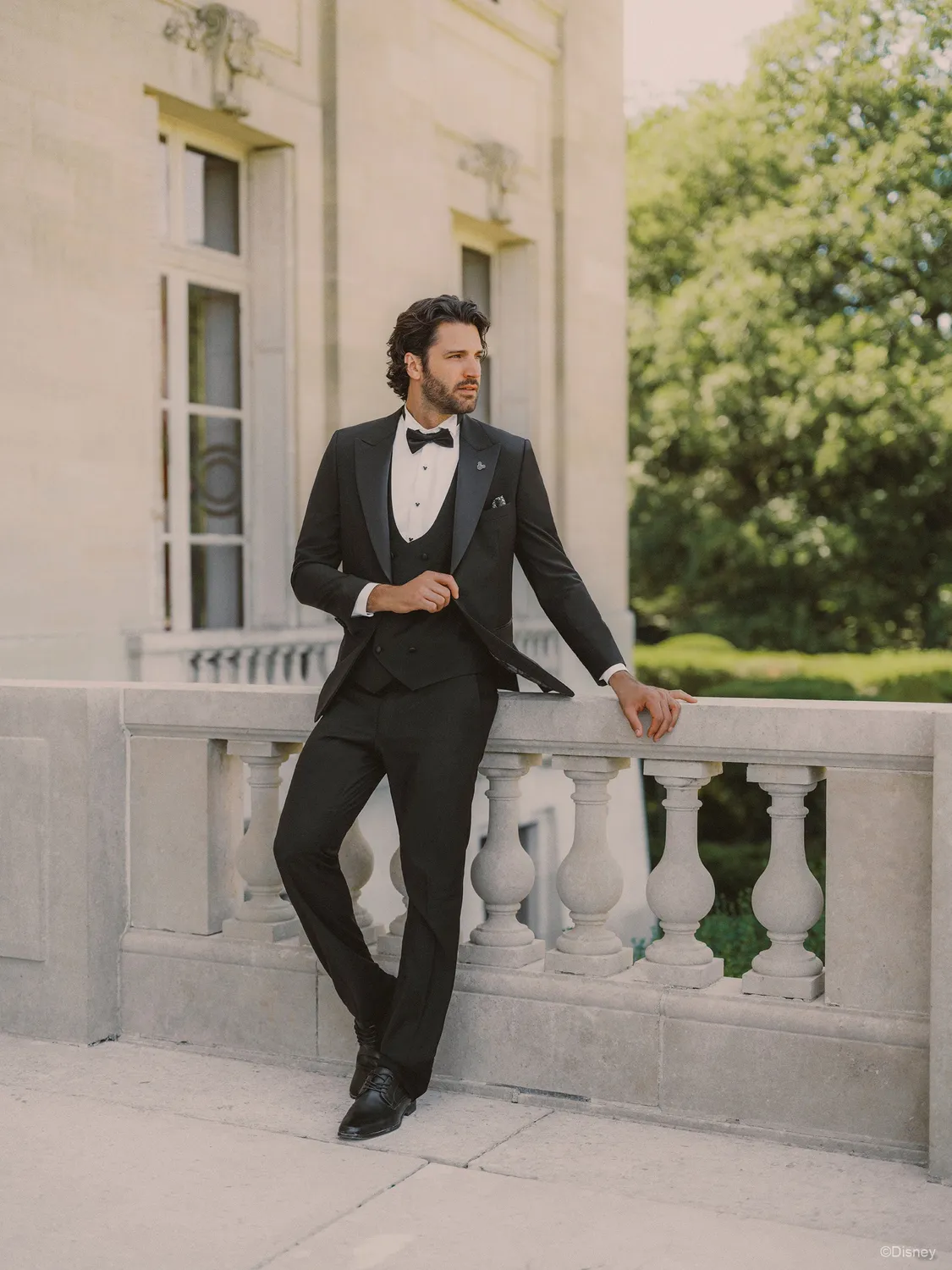 Allure Disney Tuxedo smoking ultra black satinrevers