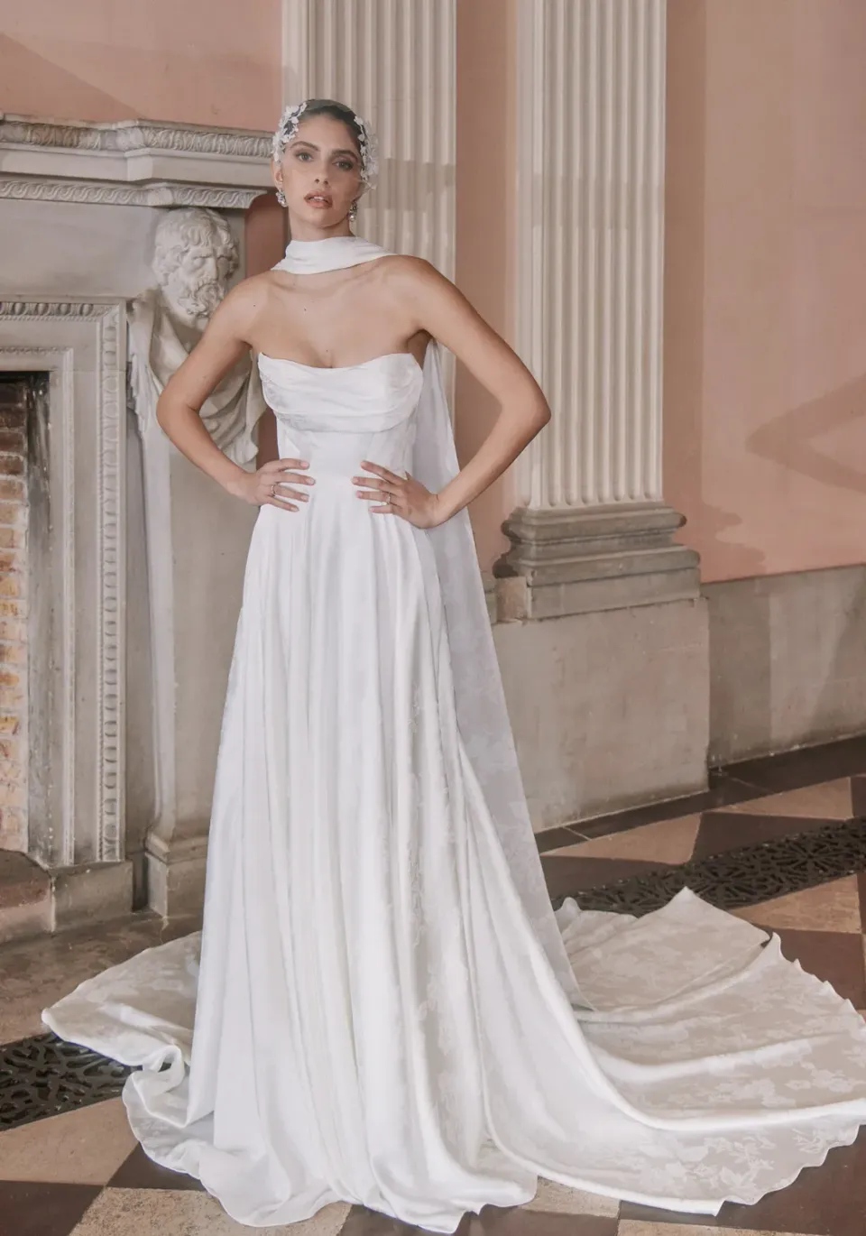 Ellis Bridals Felicity Dress brudekjole ivory str. 6 kort satin