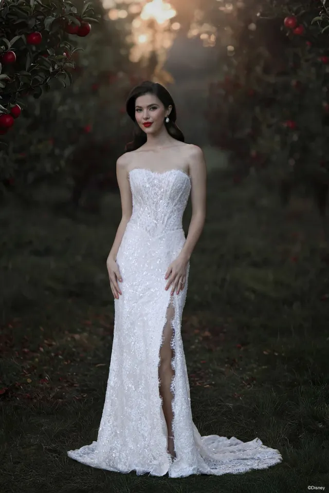 Allure Disney D477 Snow White brudekjole sand blonde