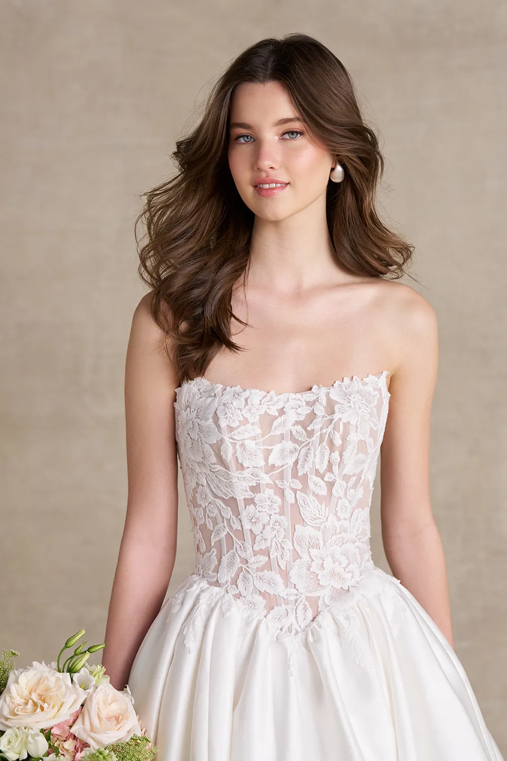 Allure Romance R3970 brudekjole ivory/champagne