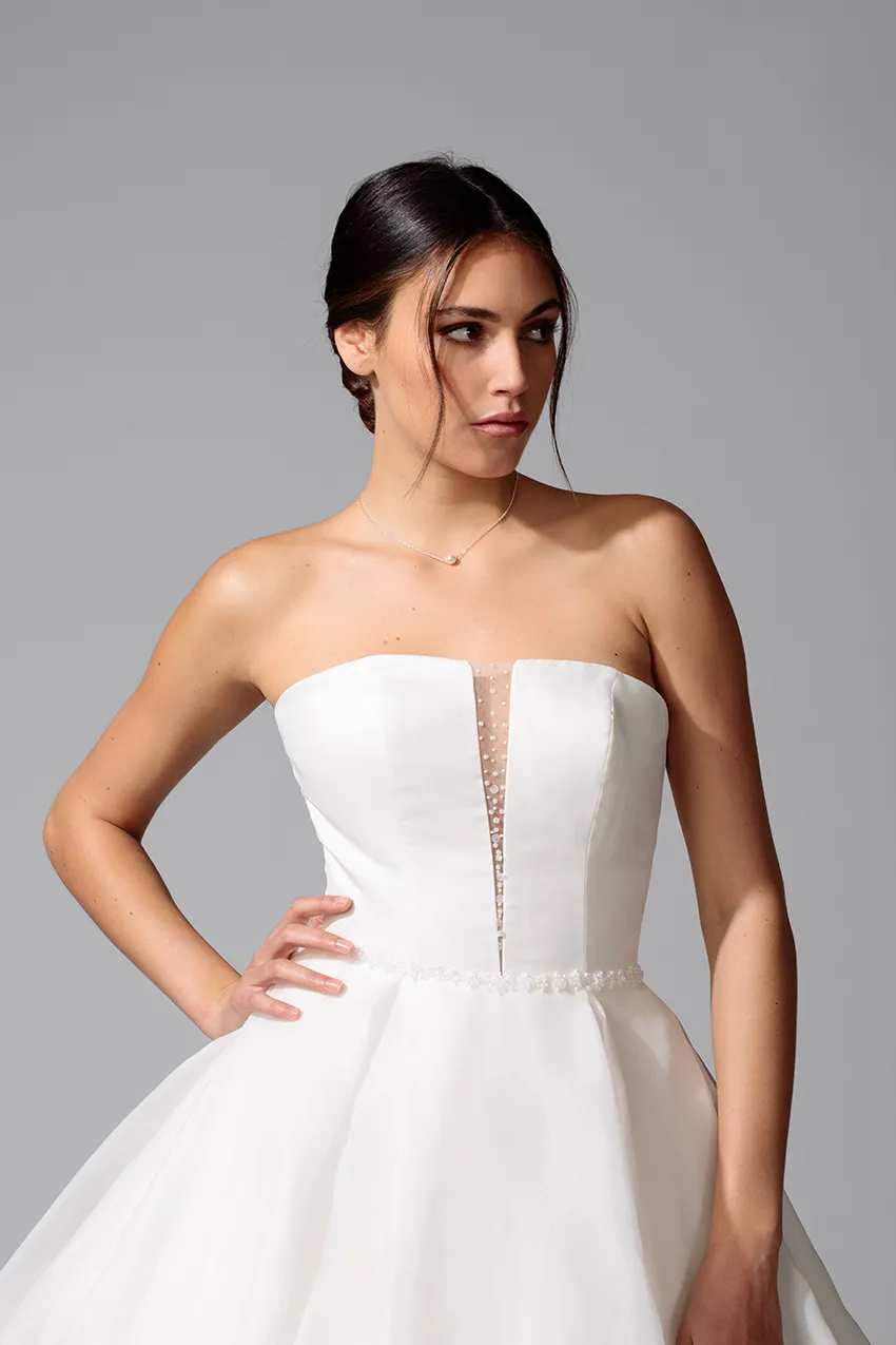 Bella by Eglantine BEL22722 brudekjole i organza