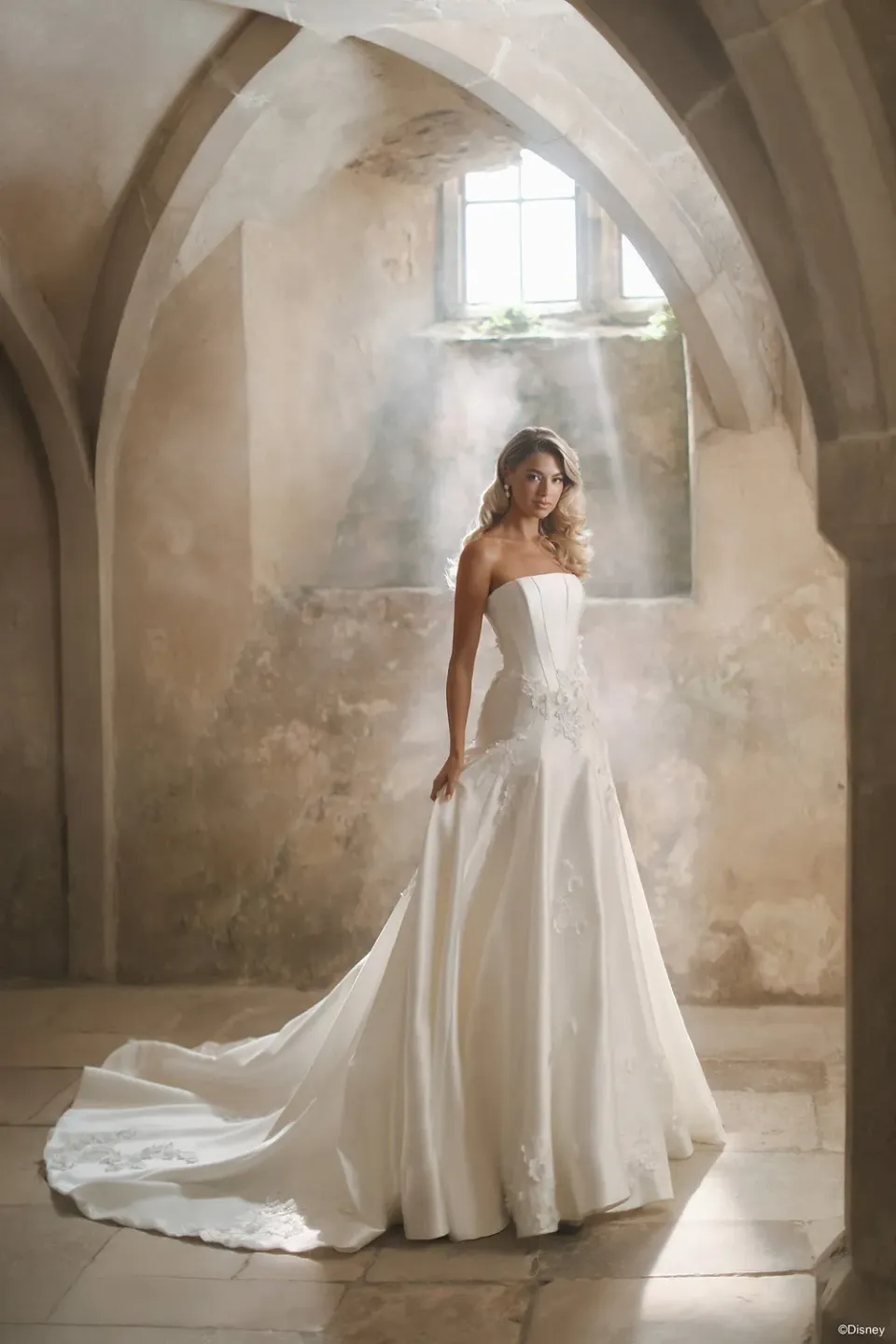 Allure Bridal D461 Aurora brudekjole Ivory 3D-blomster