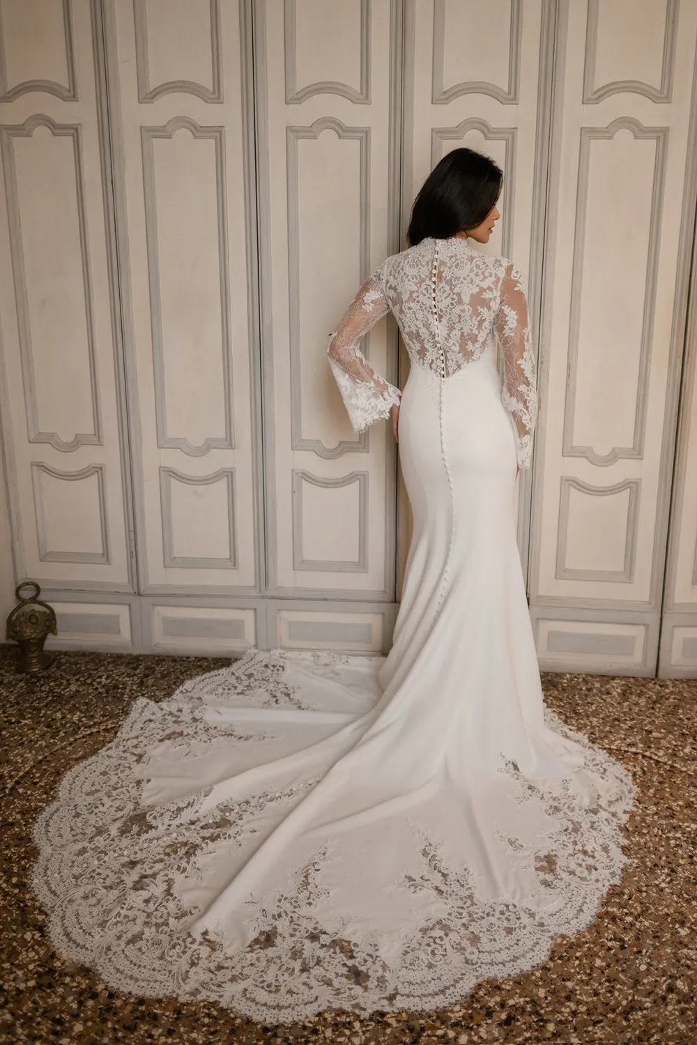 Allure Abella E626 Charlene brudekjole ivory/champagne med lange ærmer
