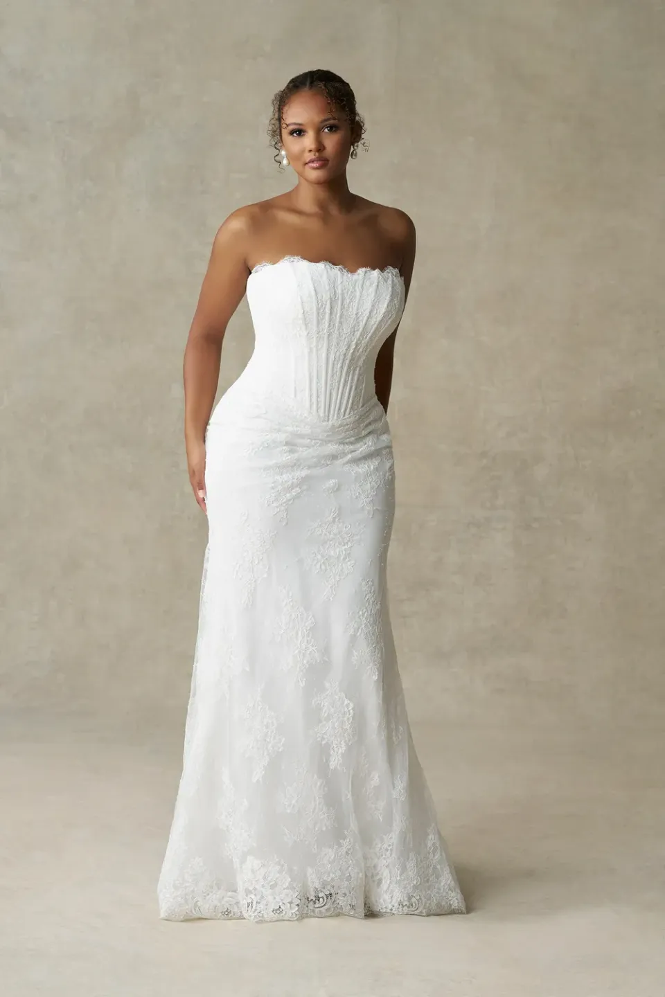 Allure Bridals A1499LNS brudekjole ivory blonde uden slids