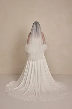 Made With Love Gigi brudeslør tyl med flæsekant