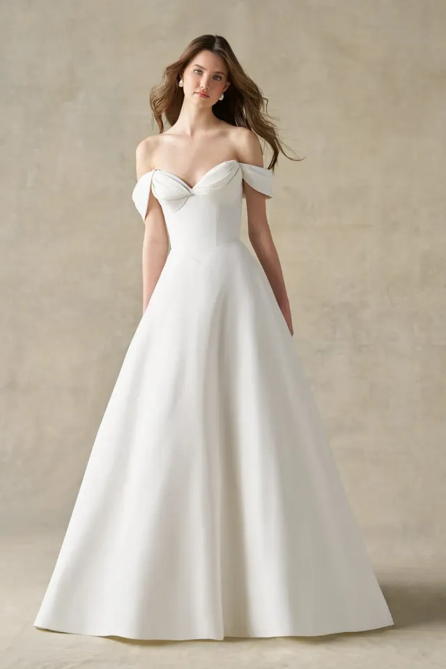 Allure Bridal A1474 brudekjole Ivory satin basque waist