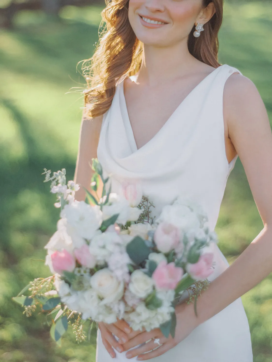 Allure Bridal Allure Romance R3986 brudekjole Ivory satin med cowl-udskæring