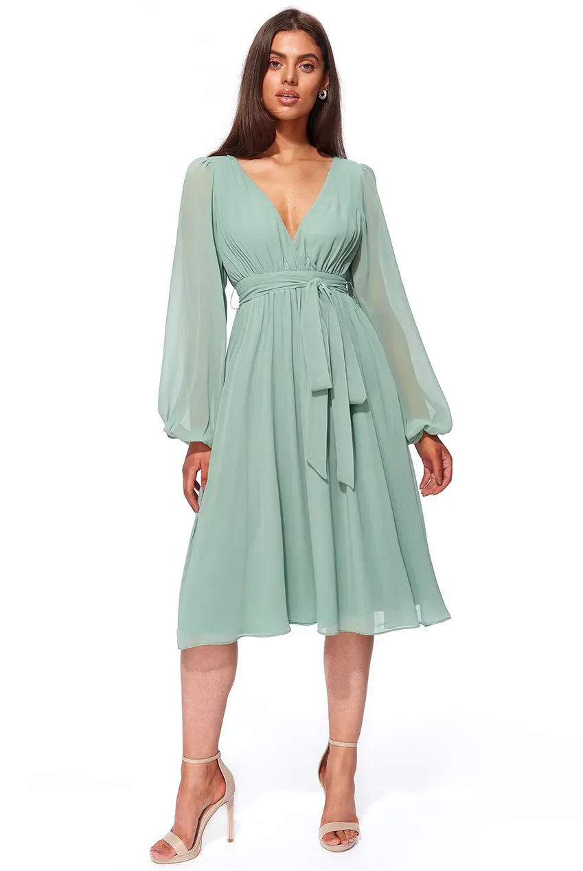 Princesa La Princessa CG2927 chiffonkjole sagegreen midi lange ærmer