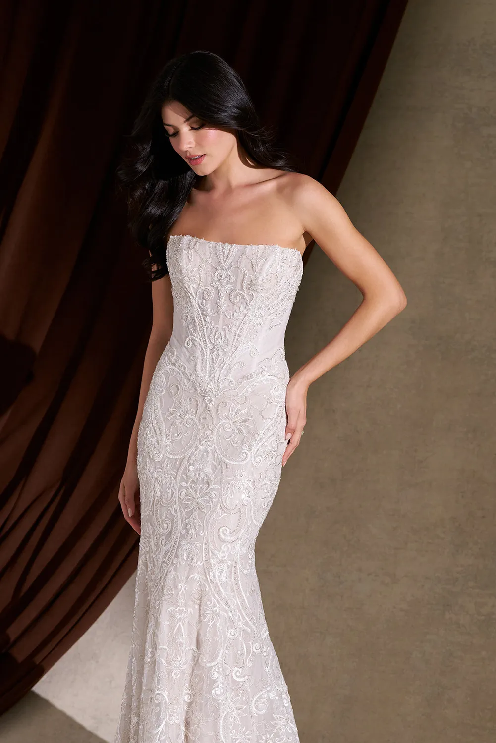 Allure Couture C841 brudekjole ivory sølvperler