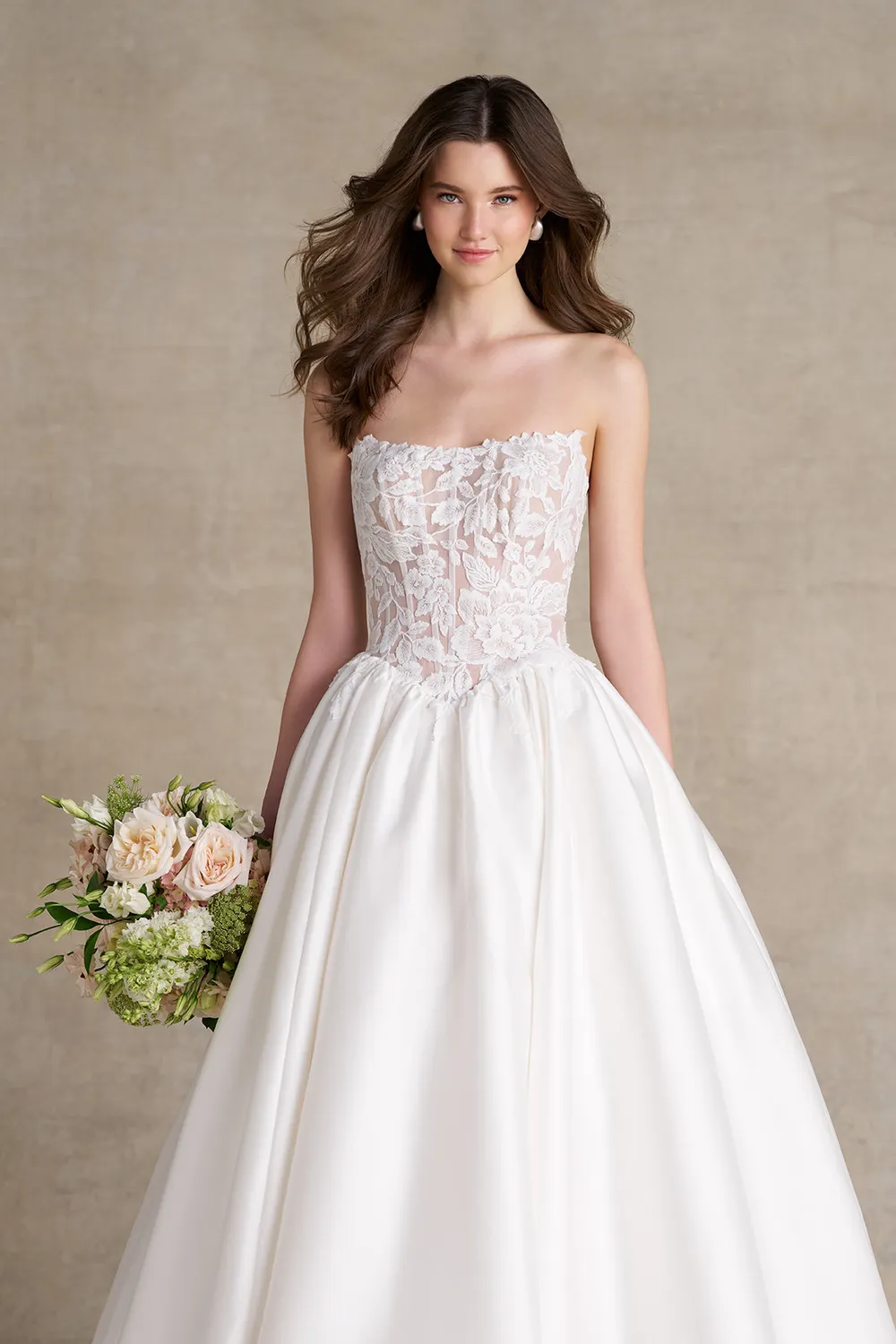 Allure Romance R3970 brudekjole ivory/champagne