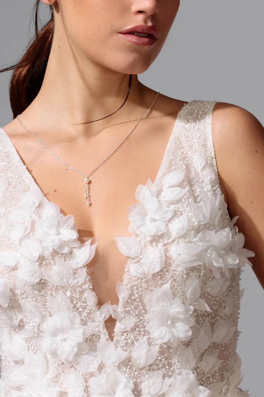 Bella by Eglantine BEL22705 brudekjole prinsesse ivory