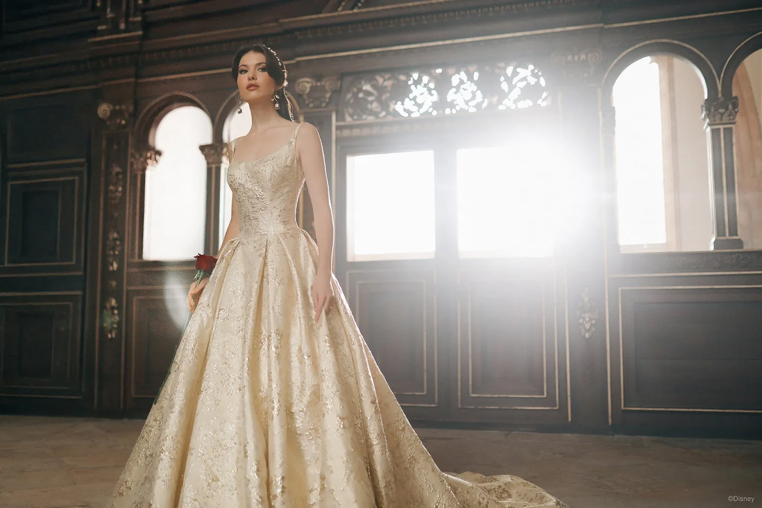 Allure Bridal Disney D472 Belle brudekjole guld metallisk jacquard