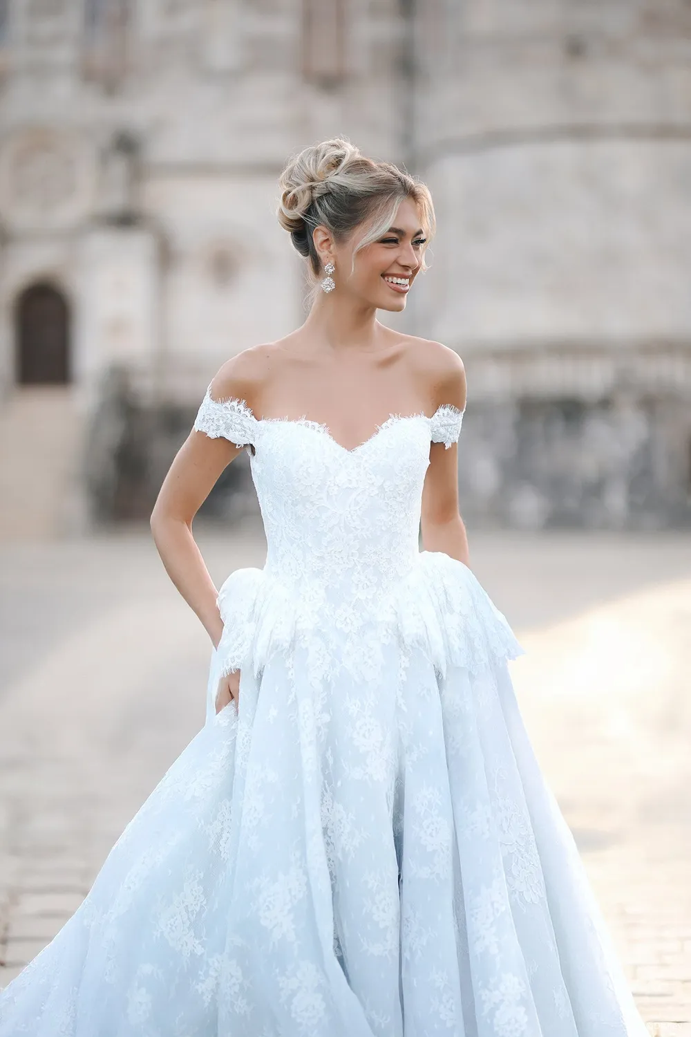 Allure Bridal Disney D473 Cinderella brudekjole Ivory