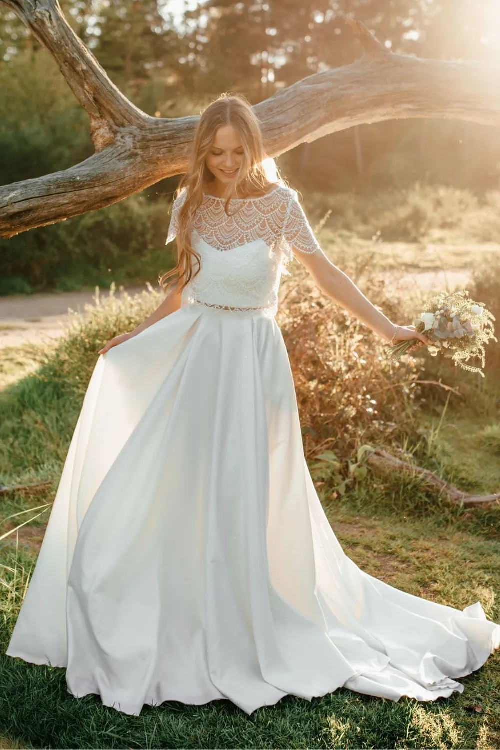 Sanna Lindström Sköldpadda lang ivory satin nederdel str. 32–54