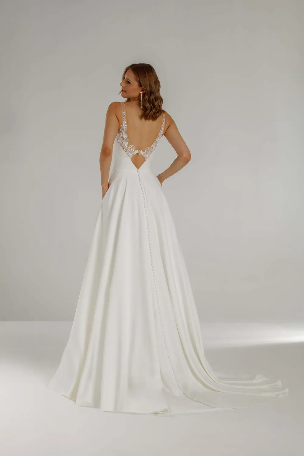 Princesa La Princessa Outstanding brudekjole crepe satin ivory