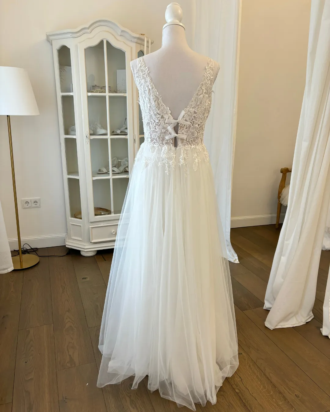 Sanna Lindström Second Hand Brautkleid Mia brudekjole str. 44