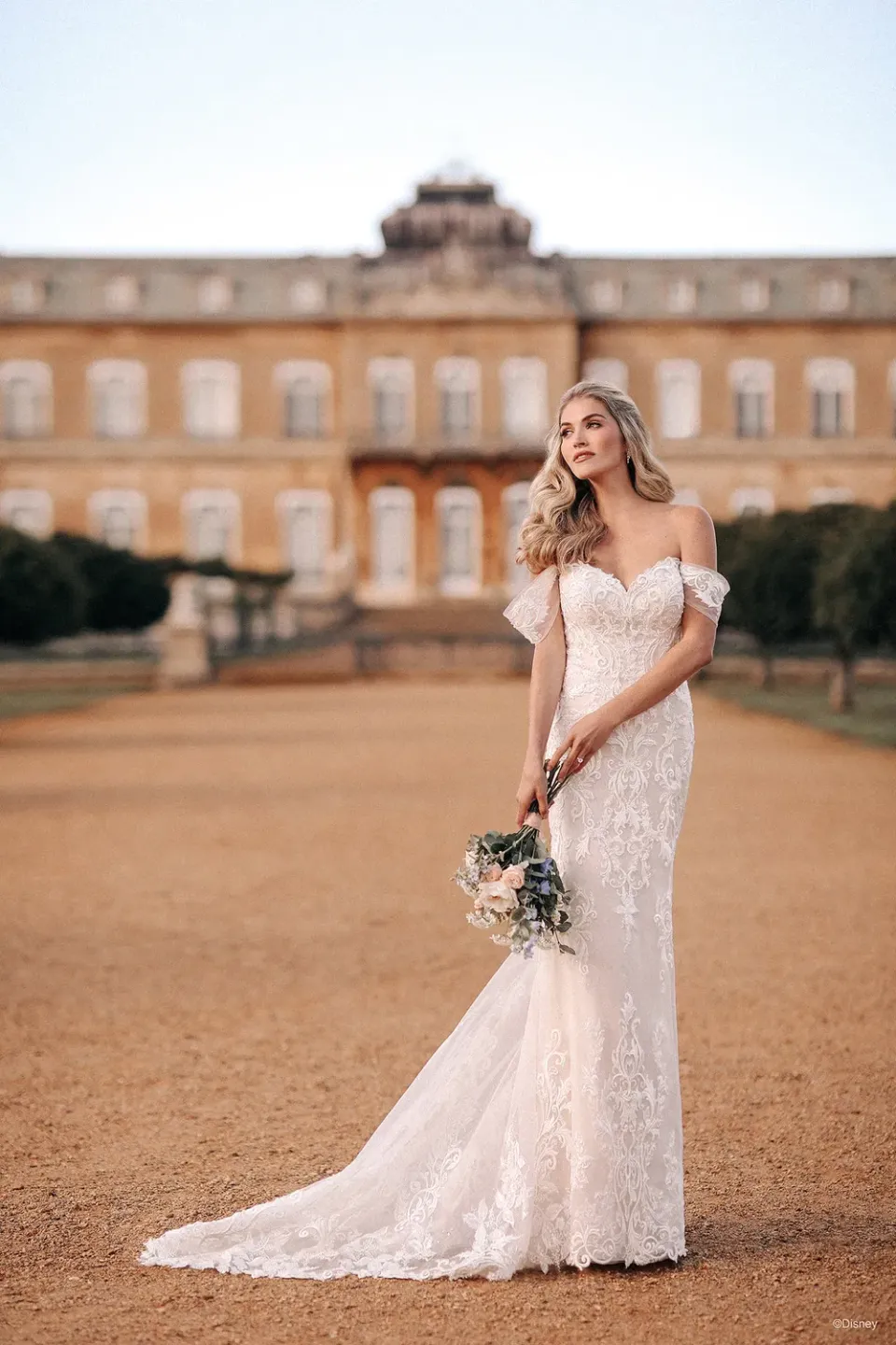 Allure Bridal DP353 Cinderella brudekjole almond/champagne/ivory blonde