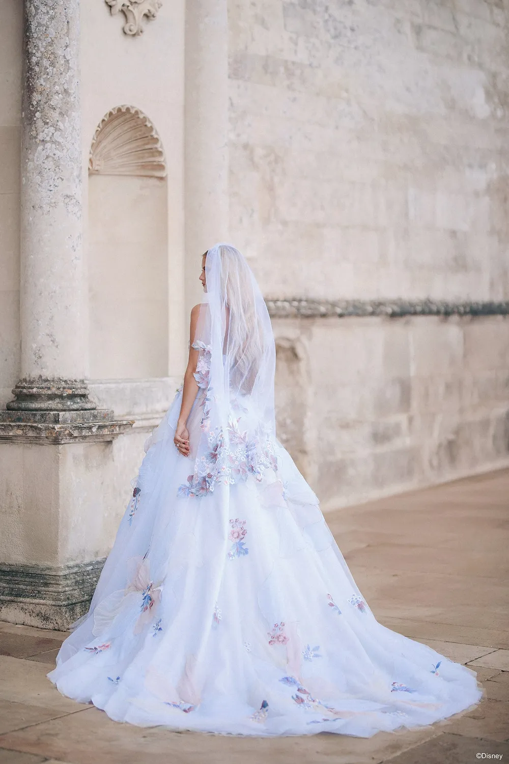 Allure Bridal Disney Platinum DV56 Rapunzel brudeslør