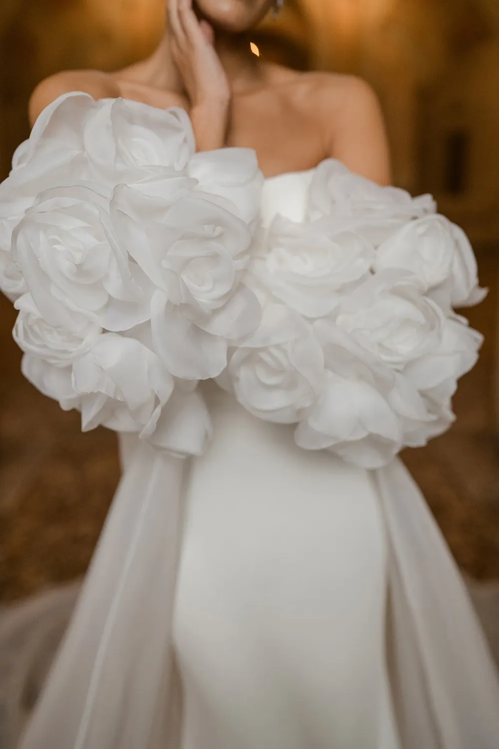 Allure Bridal CP82 brudekappe Ivory organza med rosetter