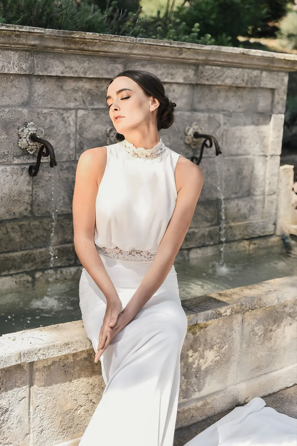 Bella by Eglantine BEL22501 brudekjole