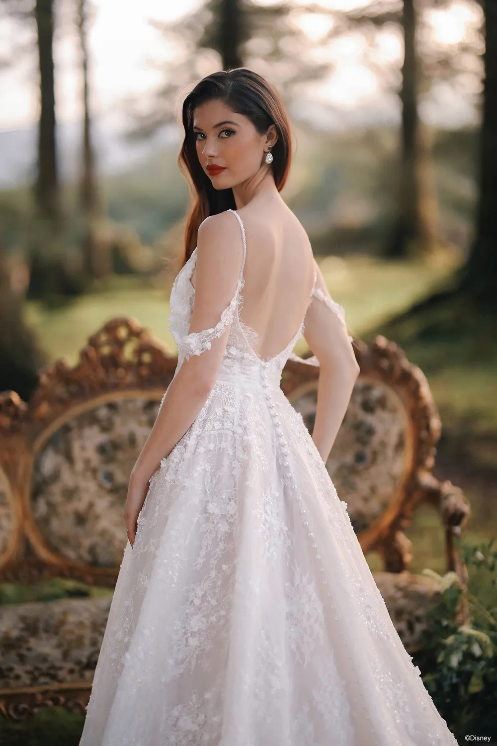 Allure Bridal Disney Platinum DP457 Snehvide brudekjole