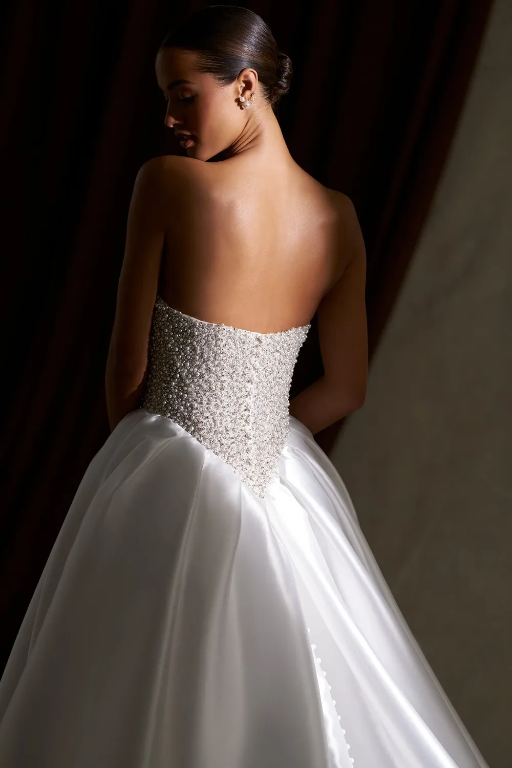 Allure Couture C846 brudekjole ivory perler mikado