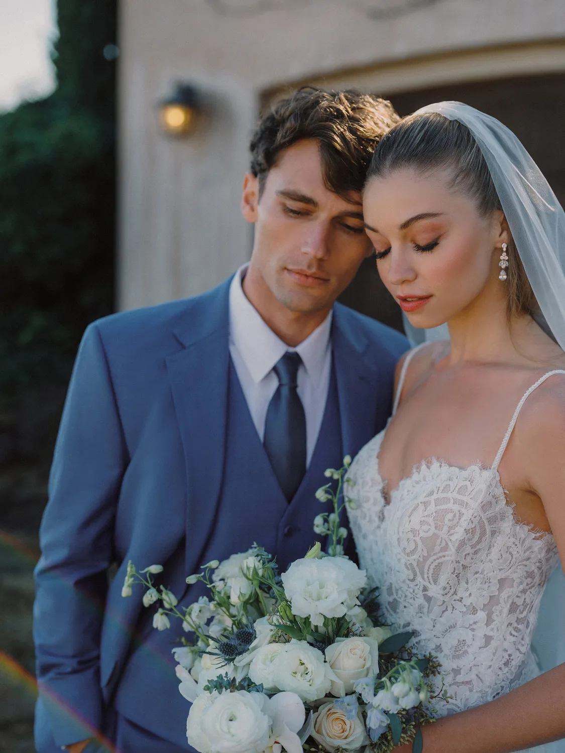 Allure Bridal A1472 brudekjole Nude/Ivory/Champagne blonde