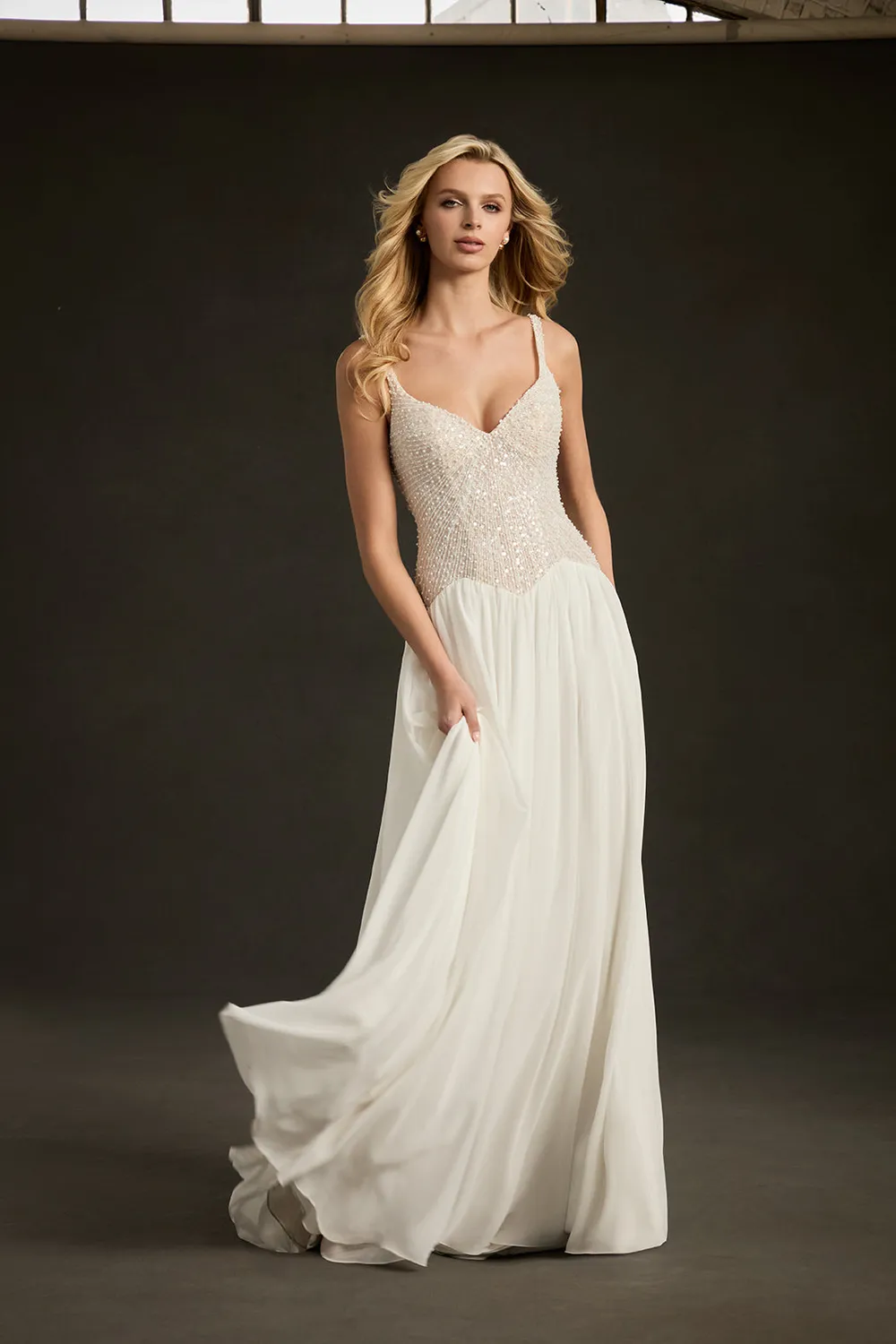 Allure Bridal Madison James MJ1276 Cleo brudekjole chiffon ivory/champagne