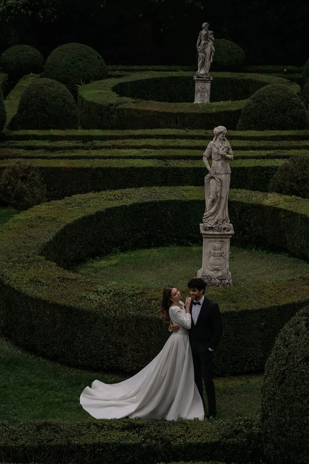 Allure Bridal Abella E603NC Genevieve brudekjole Ivory højhals