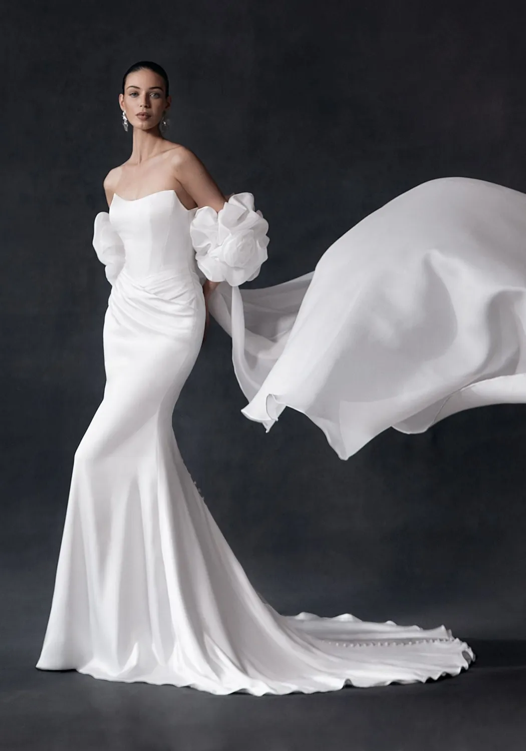 Ellis Bridals MICHAELA CAPE brudecape ivory standard