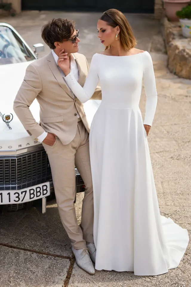 Princesa MTL26101 brudekjole ivory crepe lang ærme