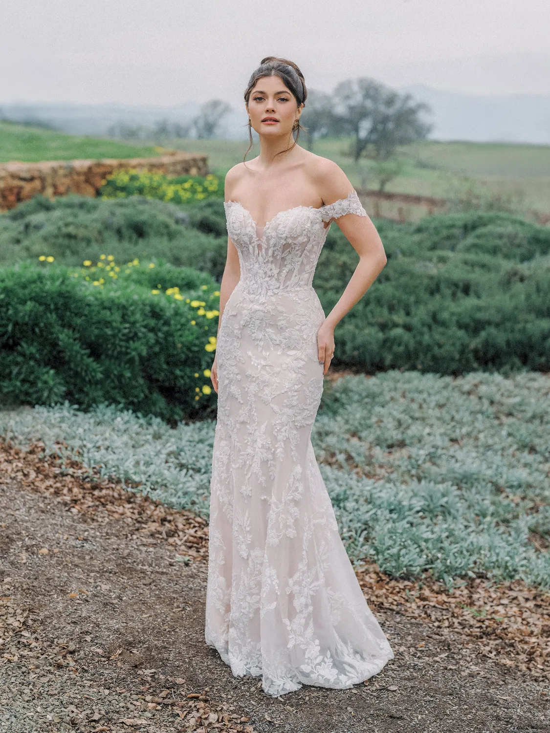 Allure Bridal Romance R3980 brudekjole ivory blonde sheath