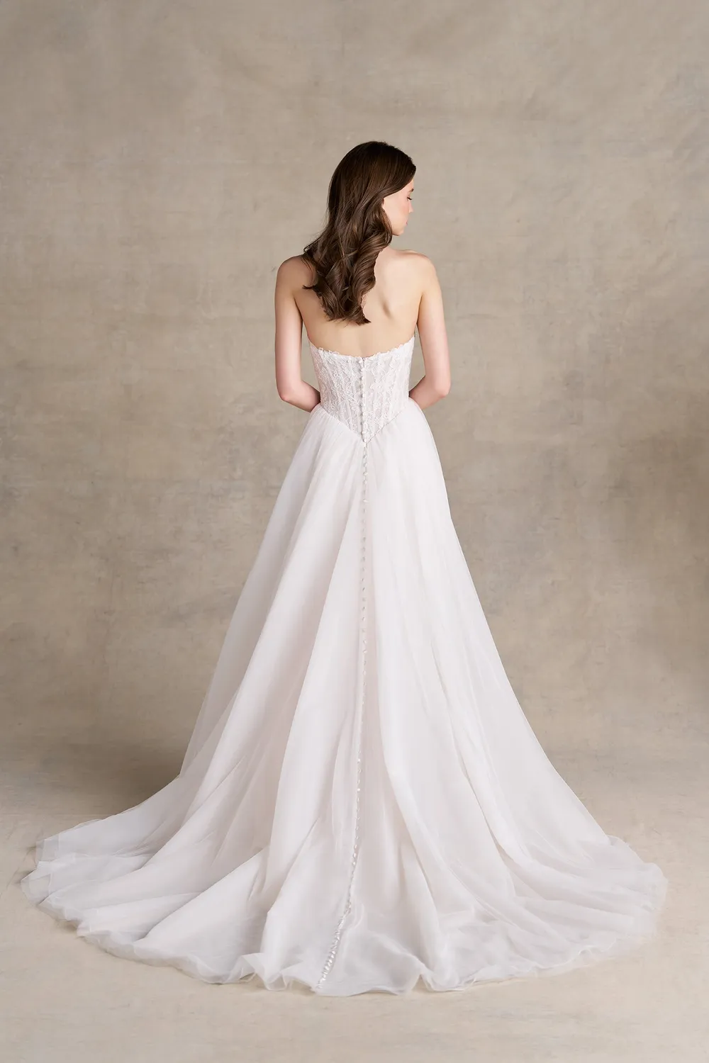 Allure Bridal Allure Romance R3985 brudekjole sand/champagne tyl