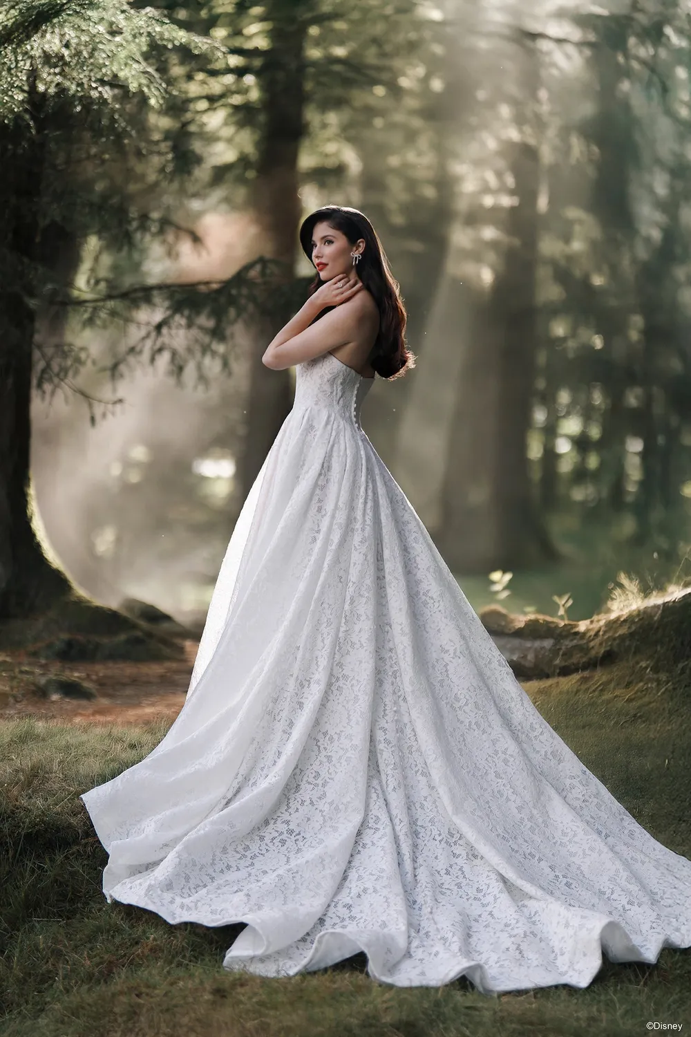 Allure Bridal Disney D467 Snow White brudekjole mocha blonde