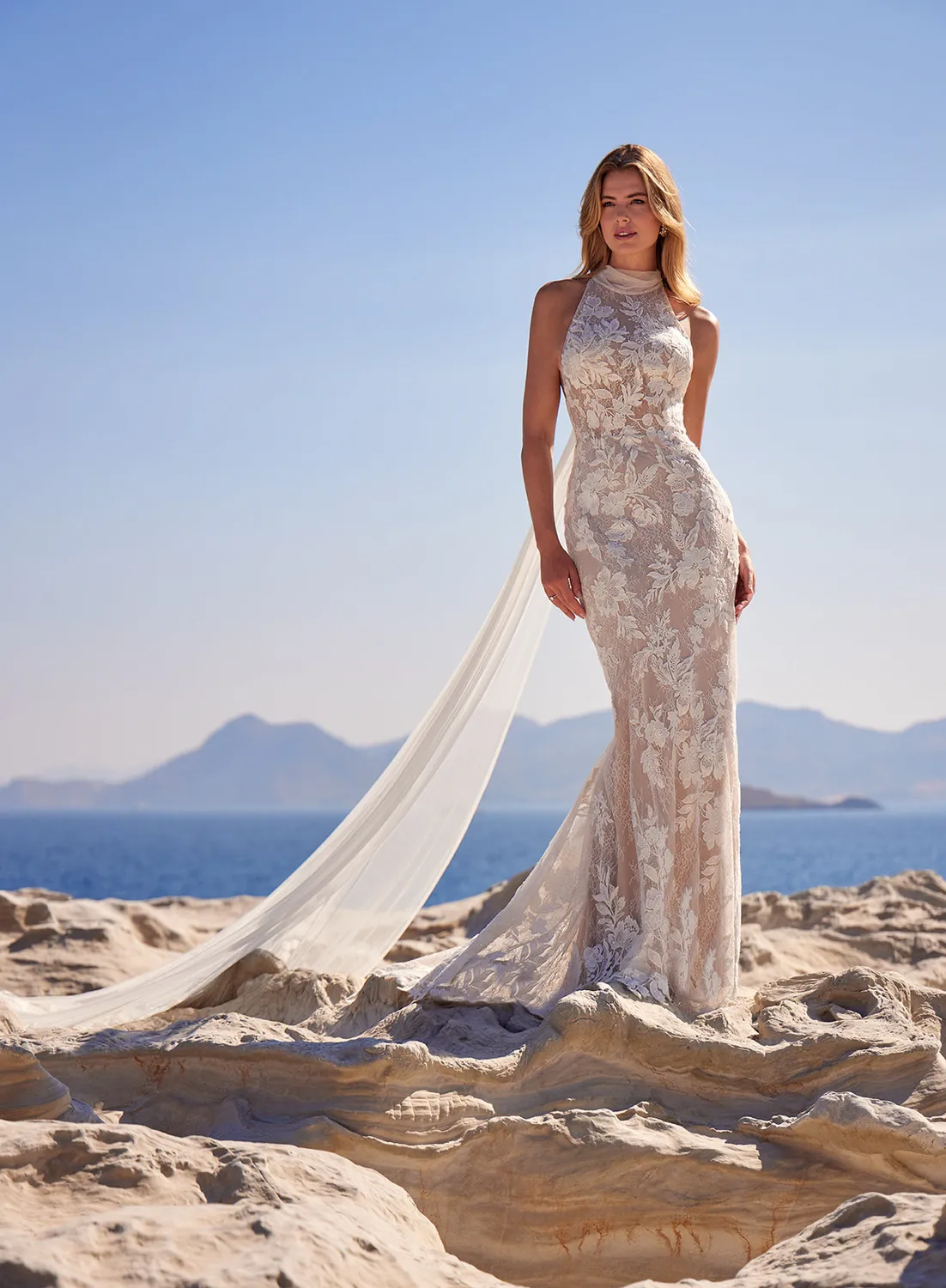 Allure Bridal Madison James MJ1213 Dinah brudekjole Nude capety