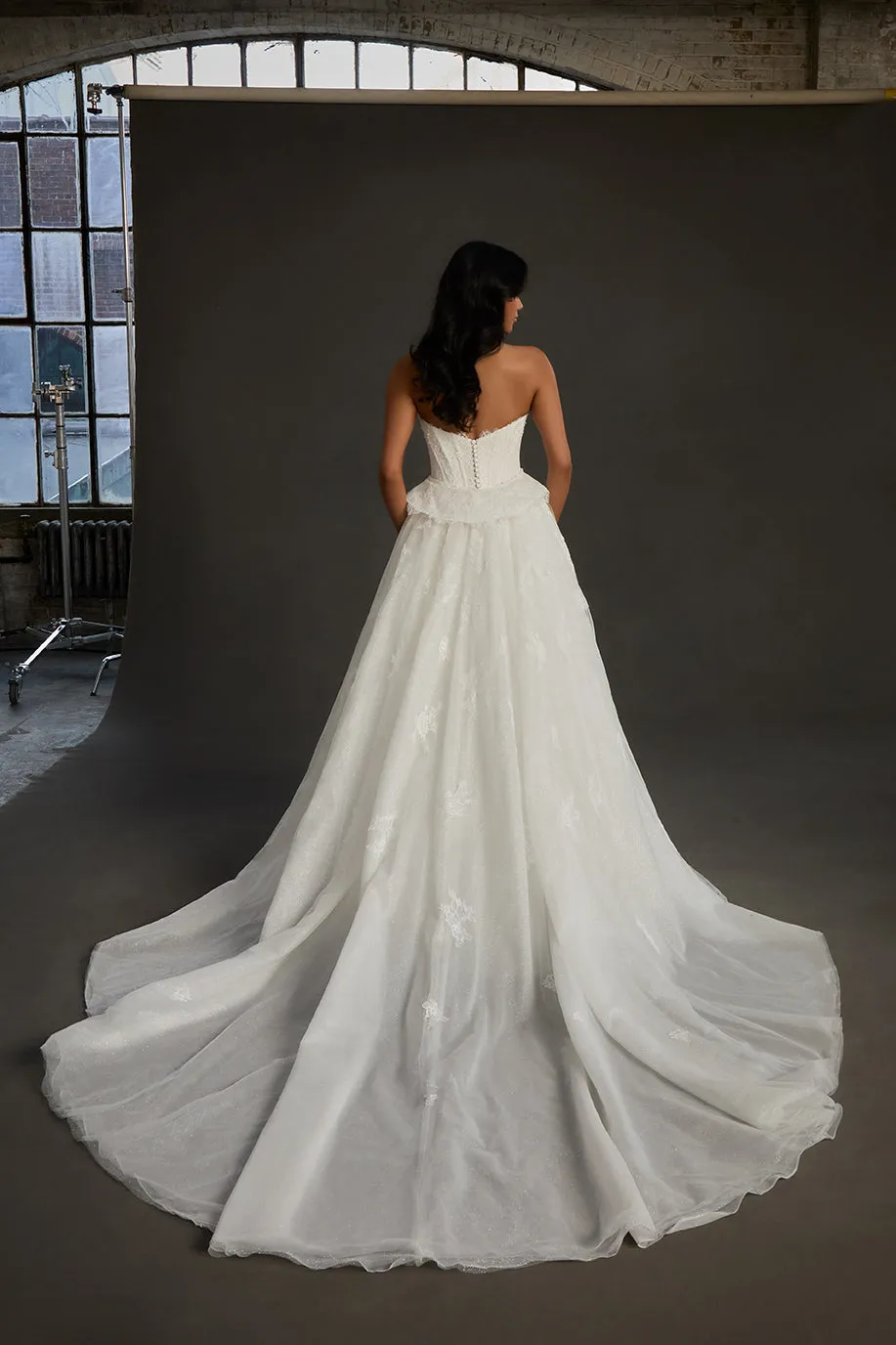 Allure Bridal Madison James MJ1279T Colleen brudeslæb ivory glimmer
