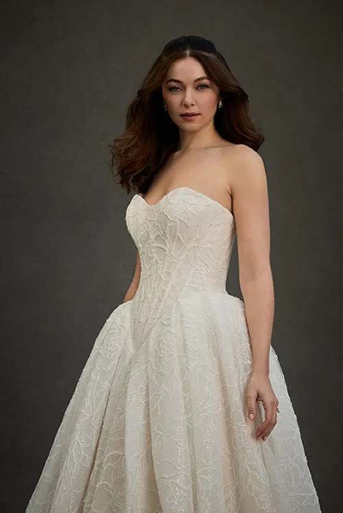 Allure Bridal Madison James MJ1275 Carley brudekjole champagne