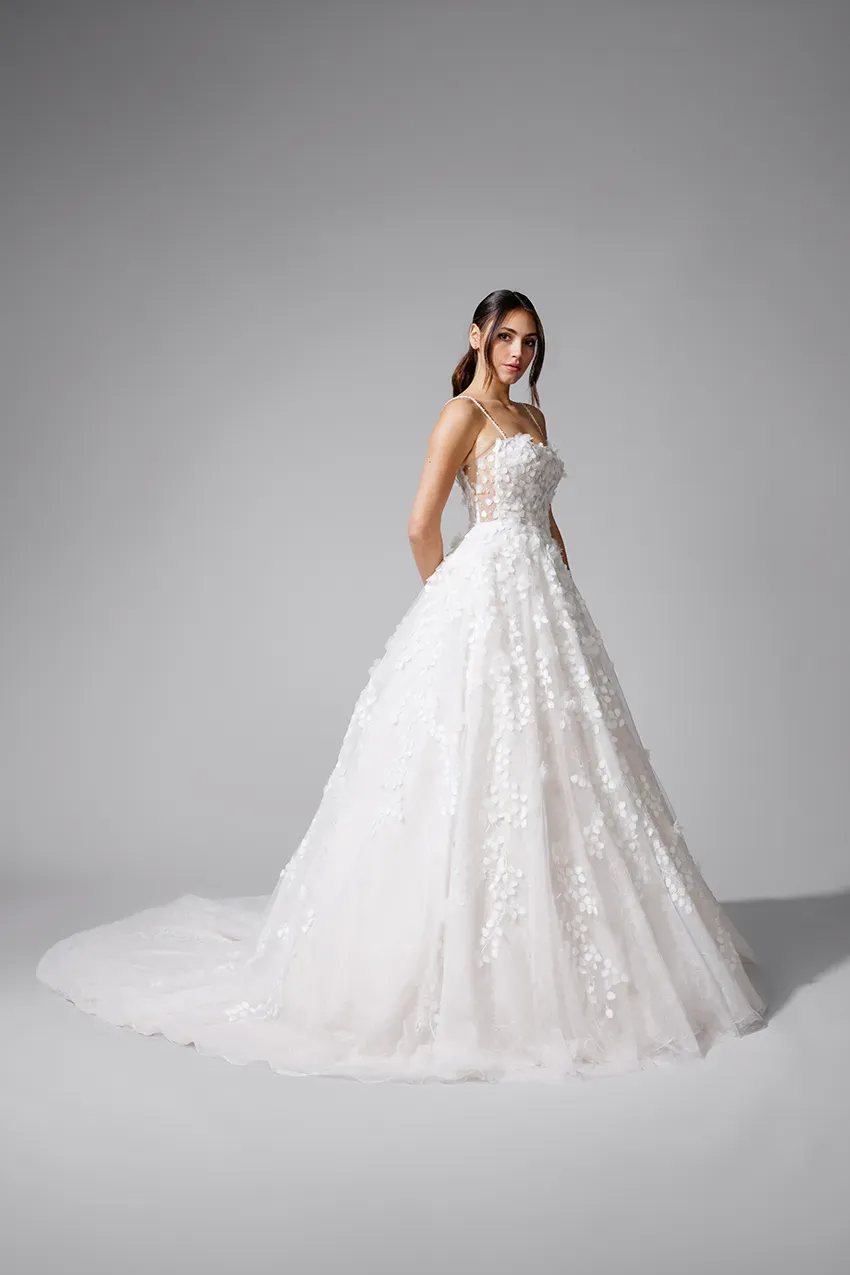 Bella by Eglantine BEL22726 brudekjole – prinsessesnit