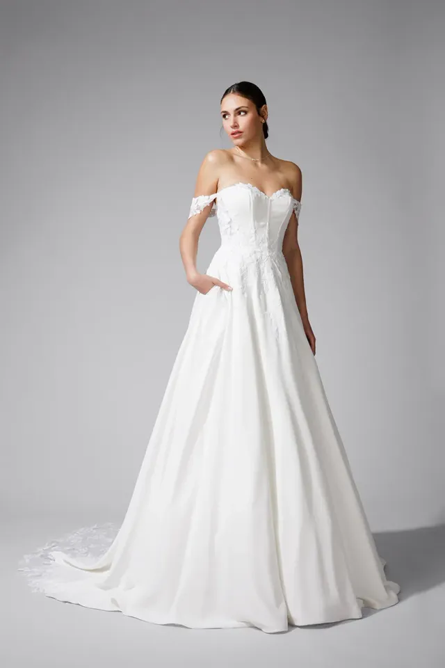 Bella by Eglantine Envoûtante BEL22723 brudekjole ivory