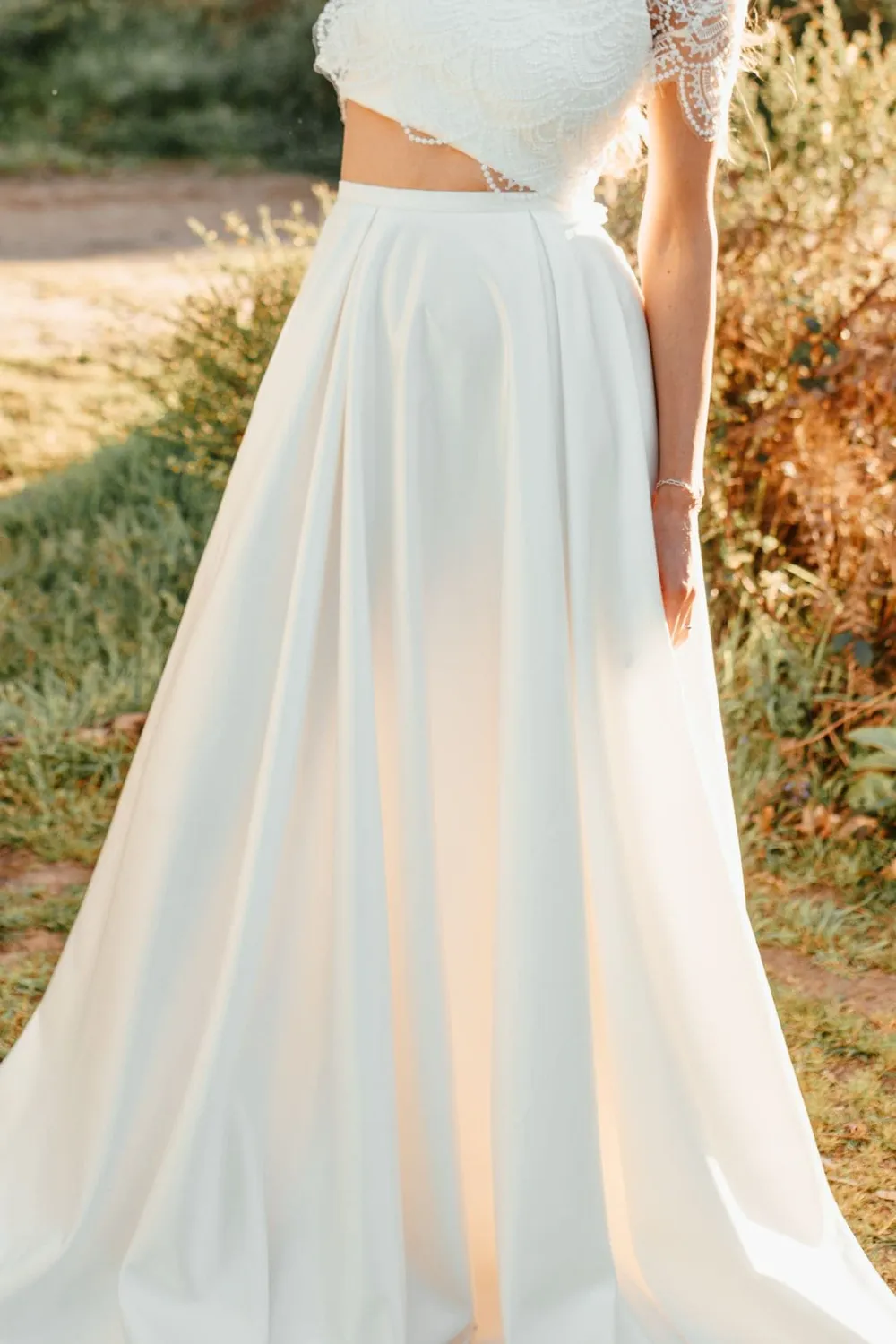 Sanna Lindström Sköldpadda lang ivory satin nederdel str. 32–54