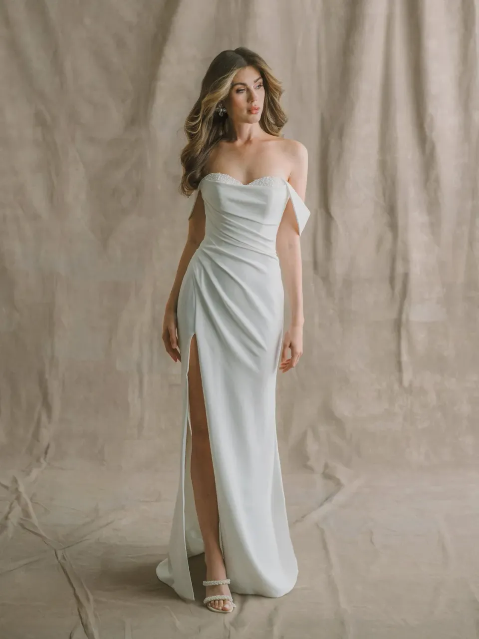 Allure Bridal Abella E614 Keira brudekjole ivory off-shoulder