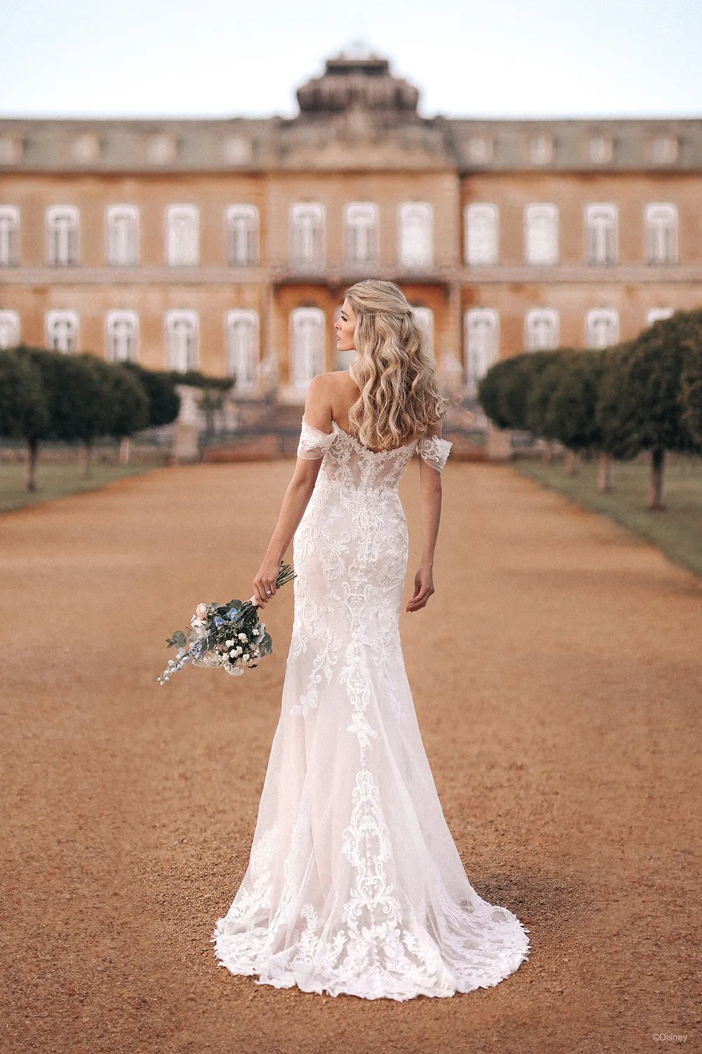 Allure Bridal DP353 Cinderella brudekjole almond/champagne/ivory blonde