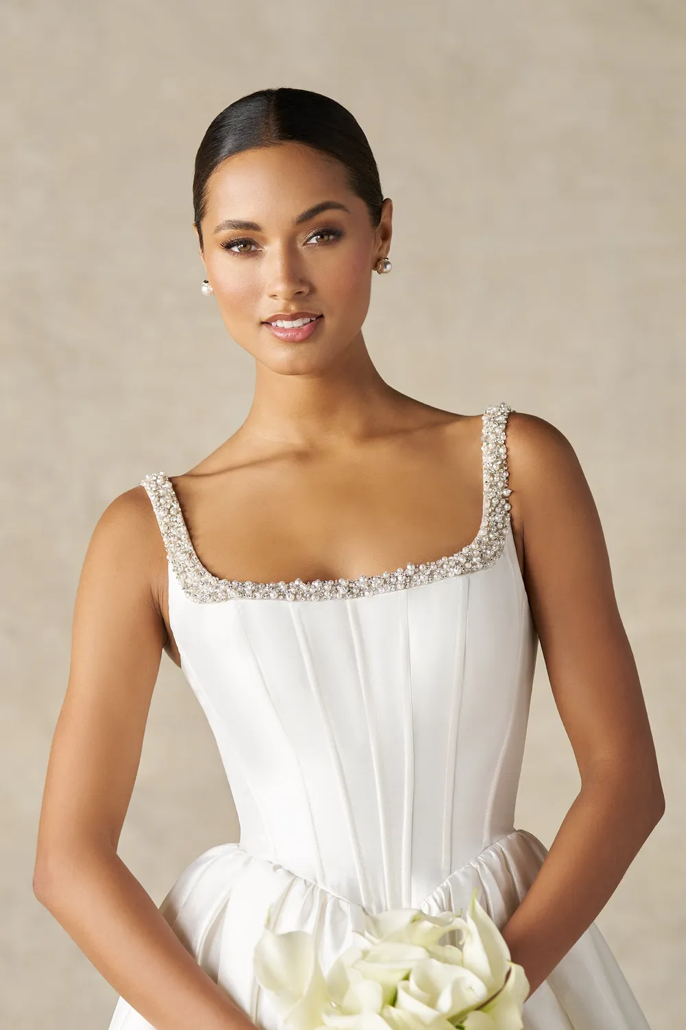 Allure Bridals A1497 brudekjole Ivory/Champagne mikado