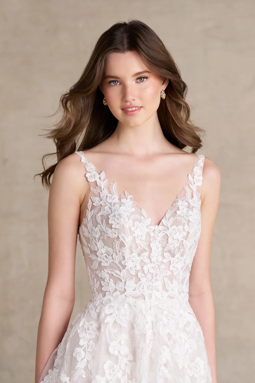 Allure Bridal R3983 brudekjole champagne/ivory A-line blonde