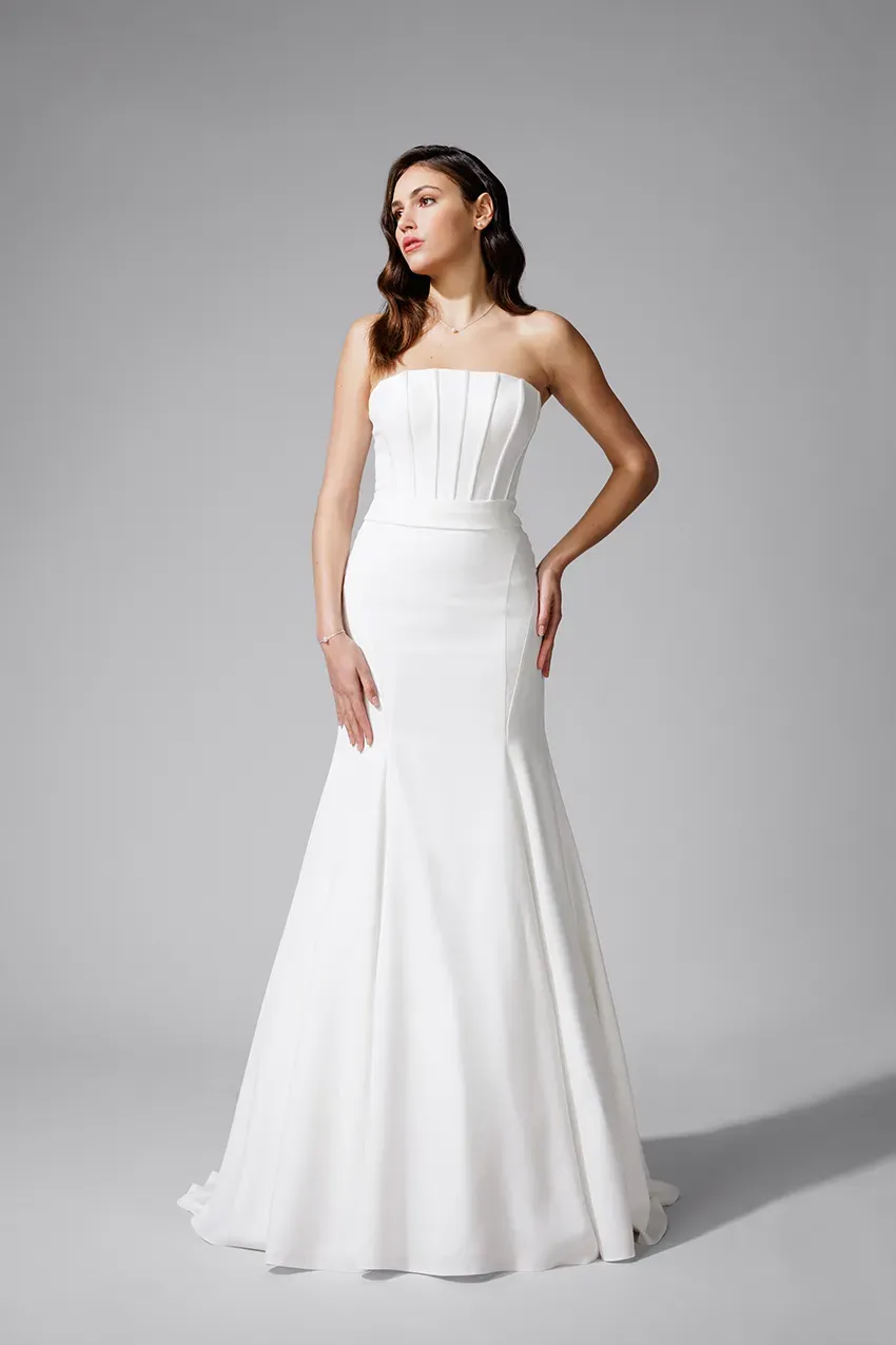 Bella by Eglantine BEL22719 brudekjole i crepe