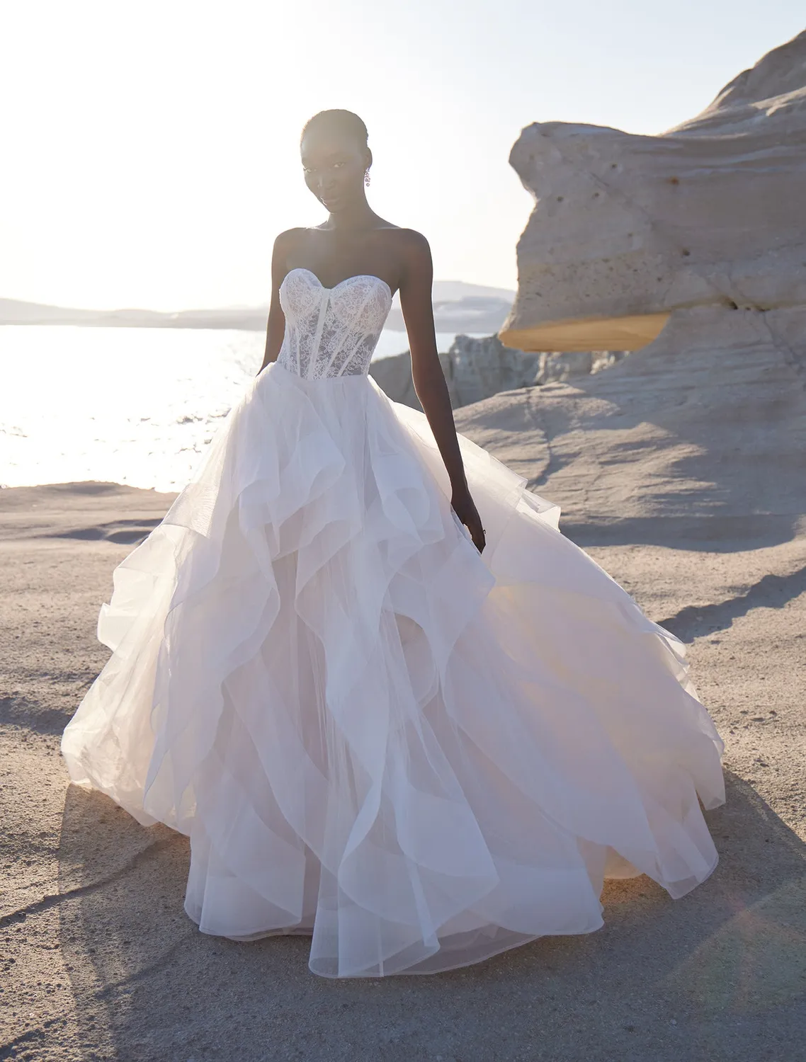 Allure Madison James MJ1214 Demi brudekjole tyl ballgown